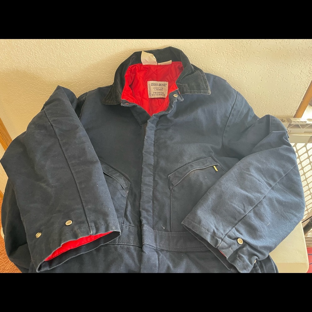 Walls Blue Med Heavy Duty Coveralls Lg. 42/44 size.